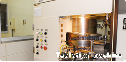 Tableting machine